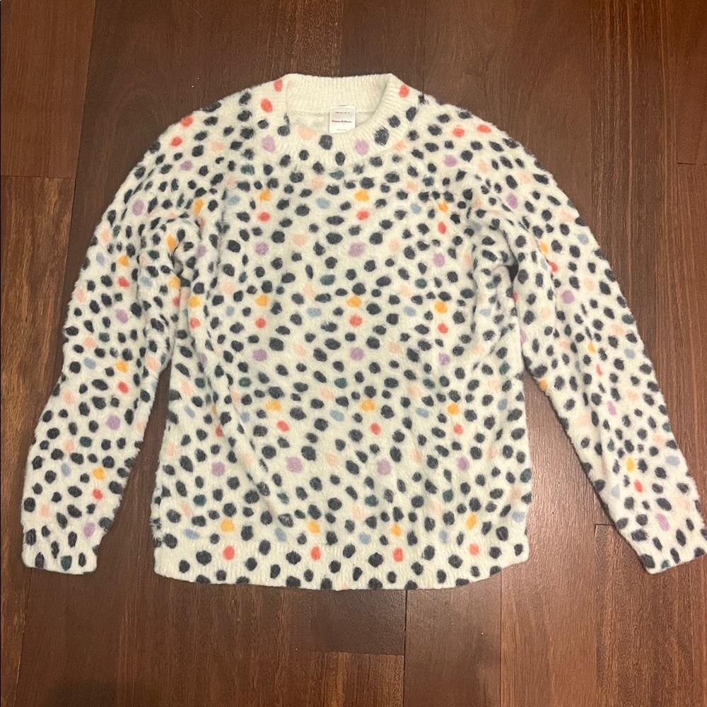 Cozy and soft women’s cream w multicolor polka dots